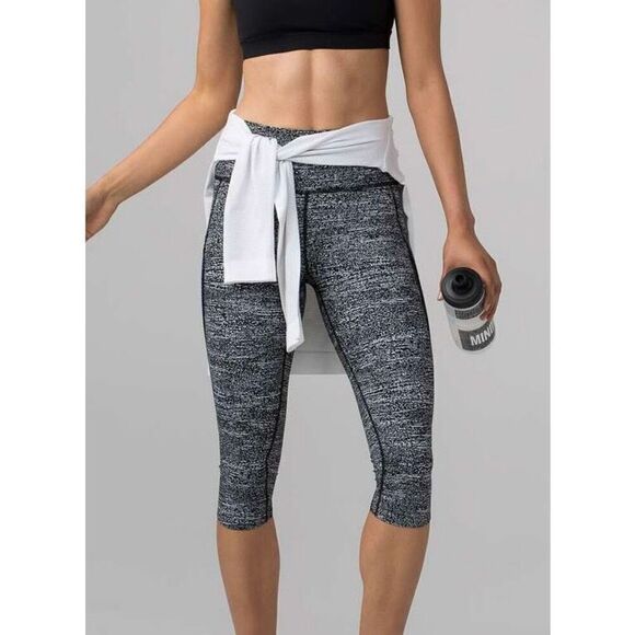 lululemon athletica Pants - Womens Lululemon Pace Perfect Crop